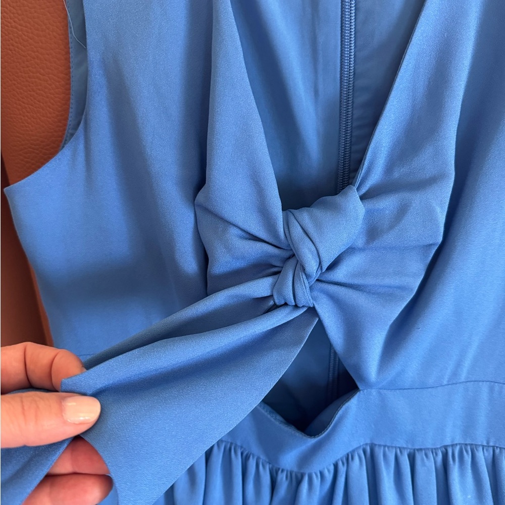 BCBG Maxazria Blue Sleeveless V-Neck Midi Sundress - Picture 6 of 7